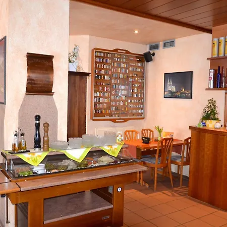 Altes Rathaus Am Elz Garten 3* Rust