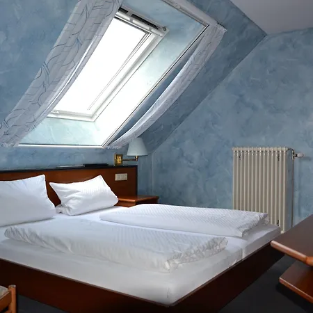 Altes Rathaus Am Elz Garten Hotel Rust